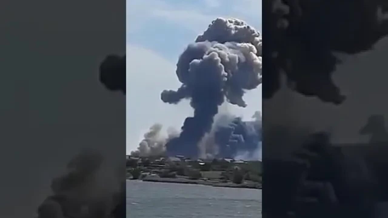 🇺🇦GraphicWar18+🔥Russia Military Airport Crimea - Best Explosion - Ukraine Armed Forces(ZSU) #shorts