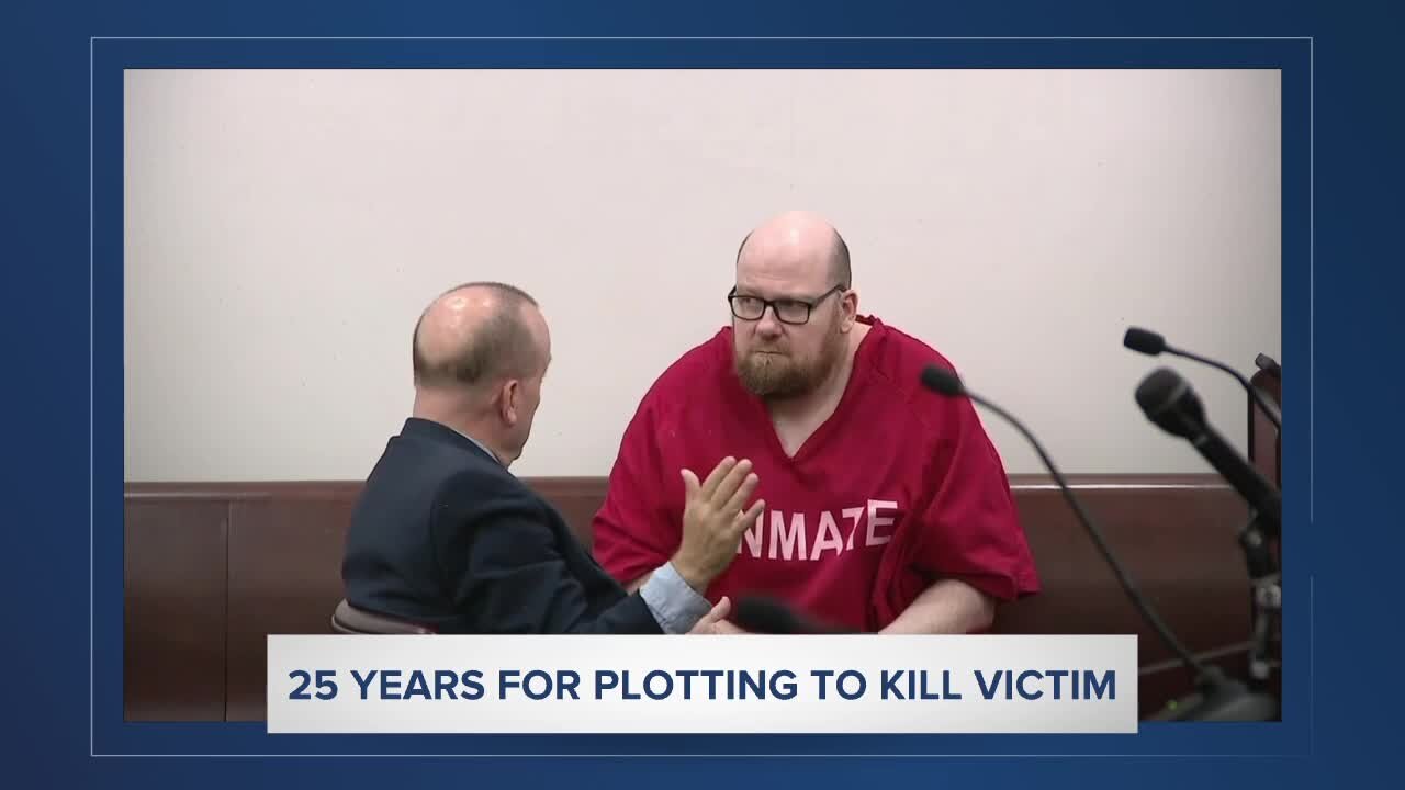 Man will serve 25 years in prison for plotting to kill a woman