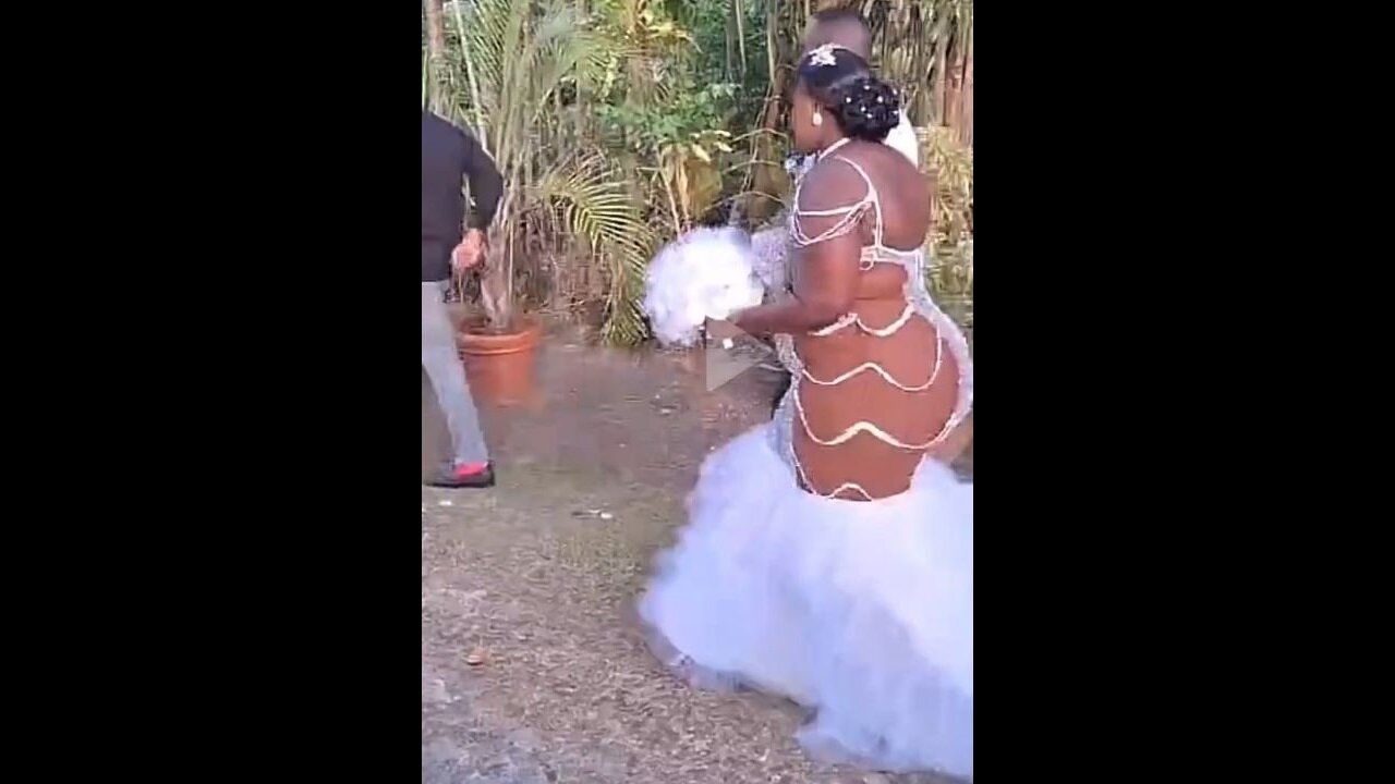 And Now, The Most Unfortunate Wedding Dress Choice Ever