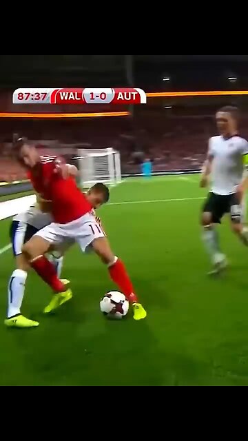 Impossible football skills (short video)