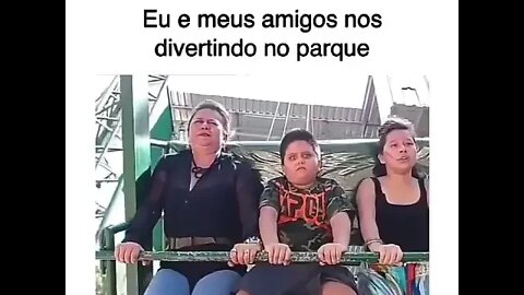 EU E MEUS AMIGOS NOS DIVERTINDO NO PARQUE ( MEME ) ( VIRAL ) #shorts