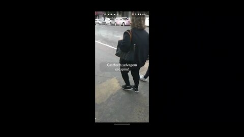 Jogando PokéGO fora de casa u.u