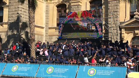 SOUTH AFRICA - Cape Town - Red Bull Cape Town Circuit with David Coulthard (Video) (V2k)