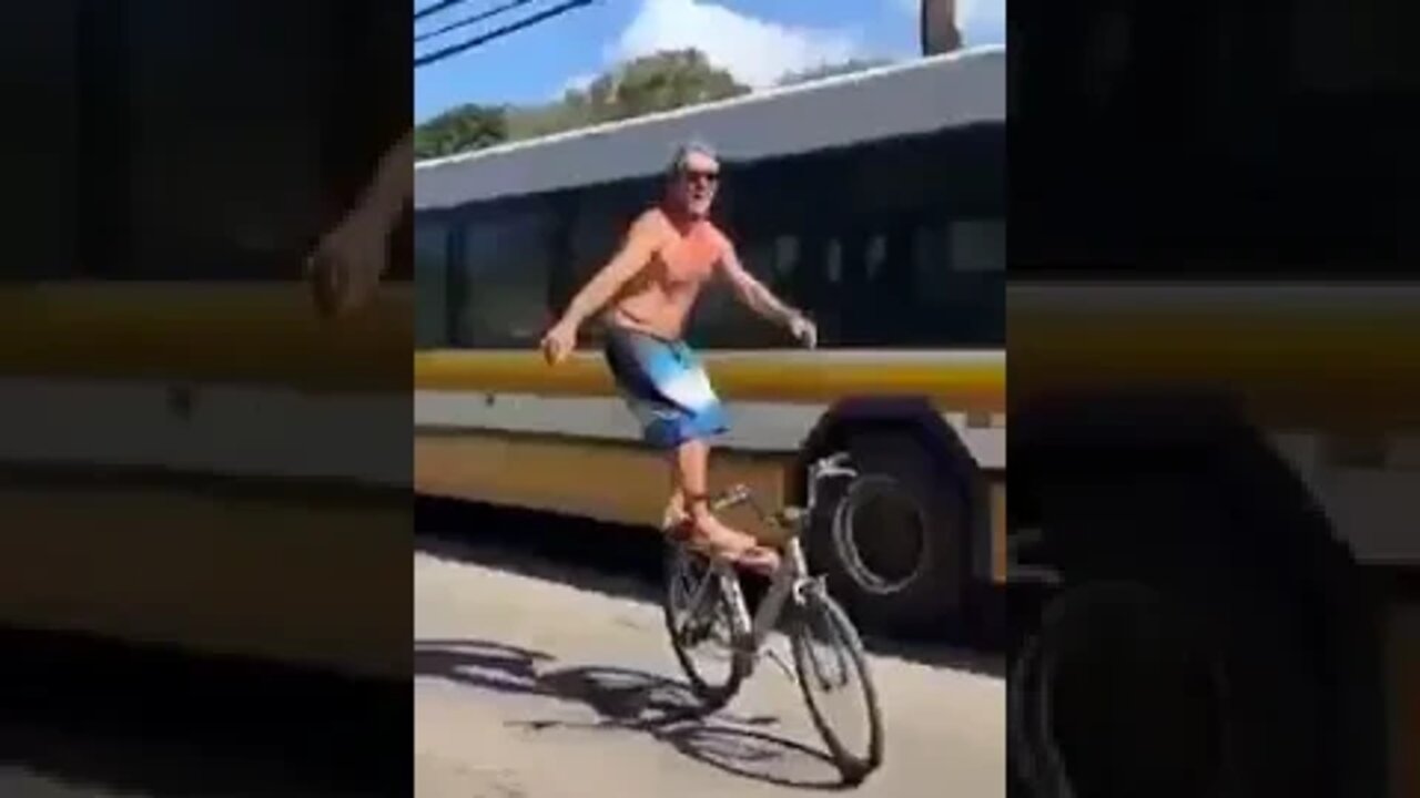 VIRALIZOU MUITO 2022 , QUEM VIU ISSO ? SO PODIA SER BRASILEIRO COM CERTEZA ( MEME ) #shorts
