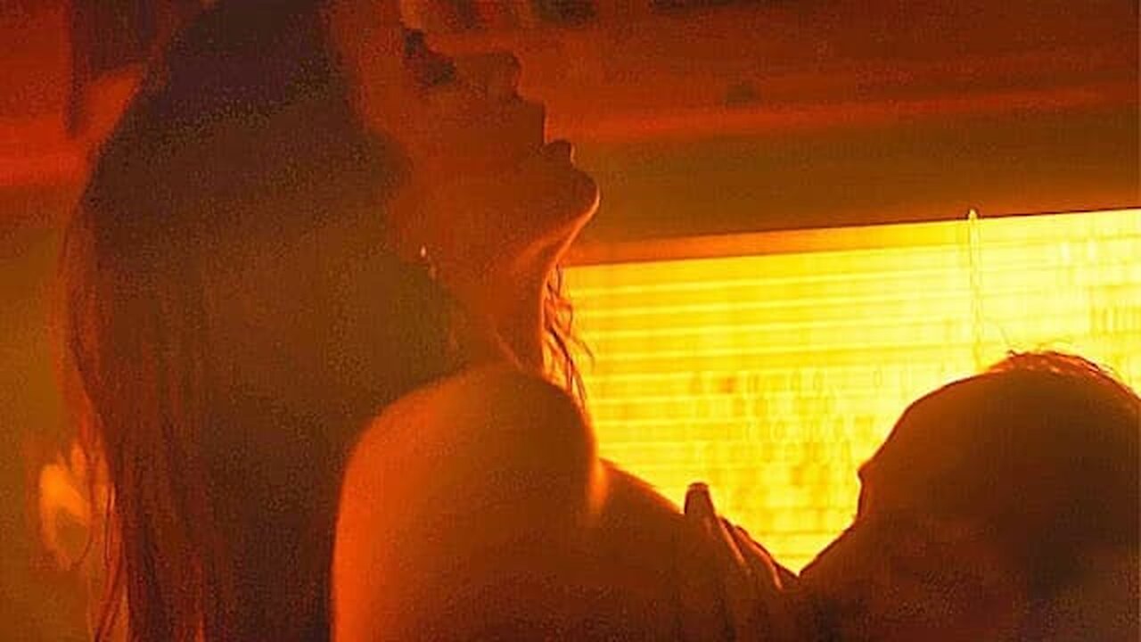 Detective Forst / Hot Kissing Sex Scenes —