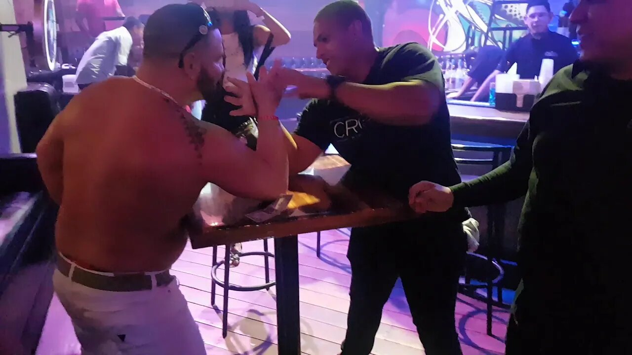 Stampede Arm Wrestling in Cabo