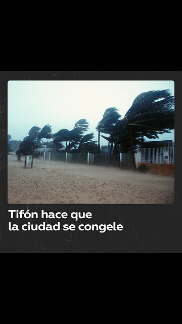 Hong Kong se paraliza por tifón Saola