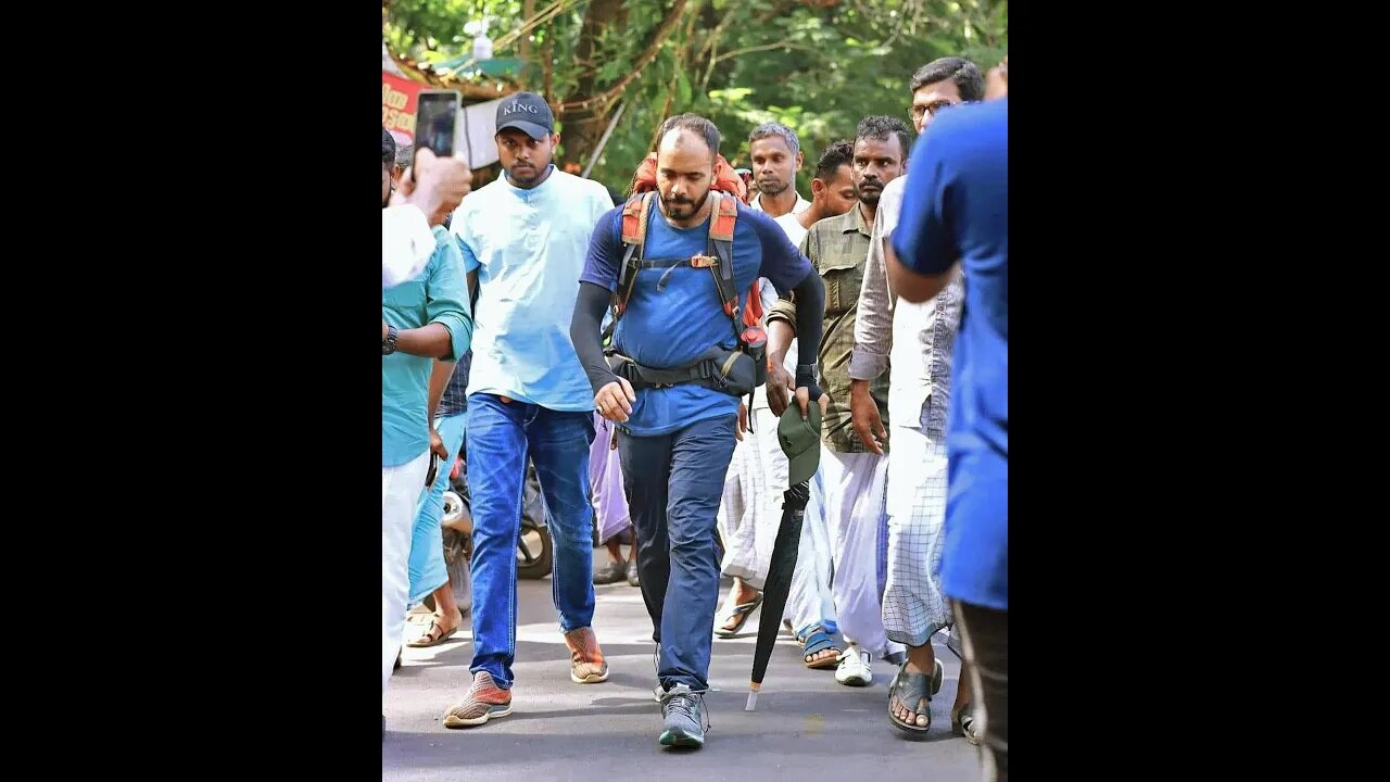 Shihab Chottur Walking with Police #shihabchottur #subscribe #shihabchotturtoday #shihab #shorts