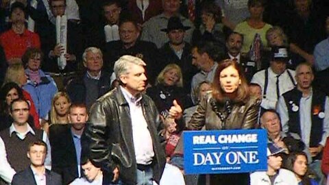 Mitt in Manchester speeches Sen Kelly Ayotte