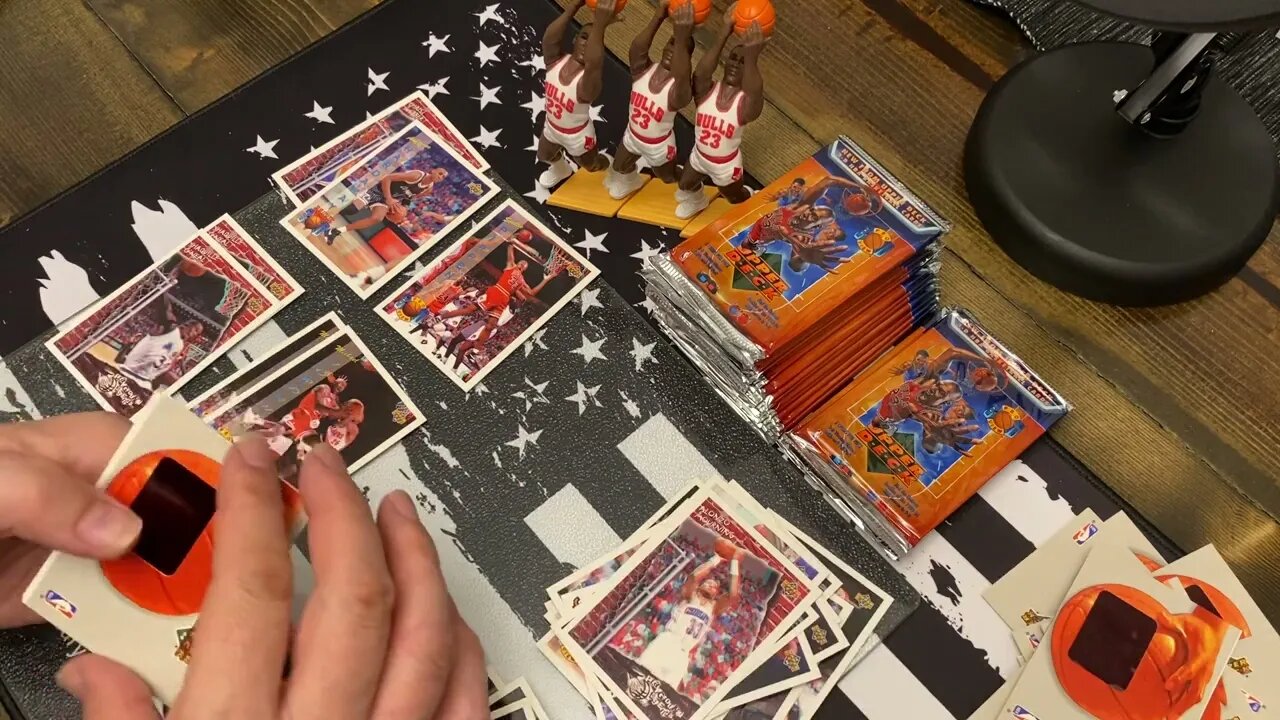 1993-94 Upper Deck 3D Pro View basketball box break