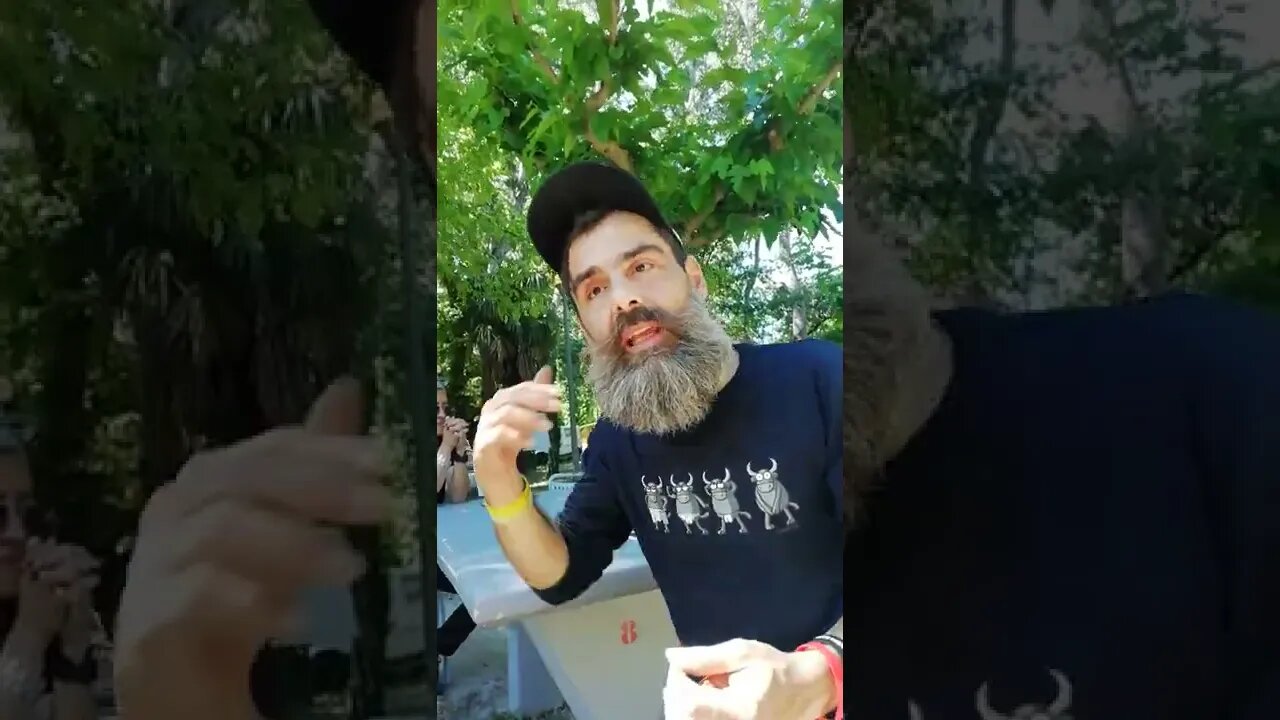 Coletes Amarelos: Jérôme Rodrigues, que teve o olho atingido por um projétil policial.