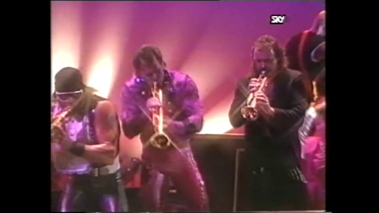 stand back-Brutus beefcake plays trumpet-hogan plays guitar