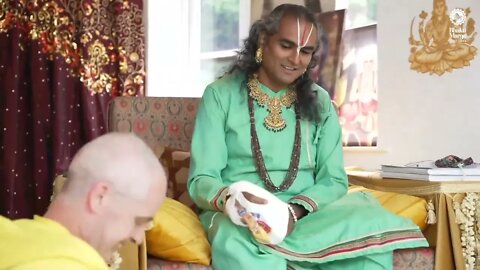 Inauguração do Templo Srinivas por Paramahamsa Vishwananda