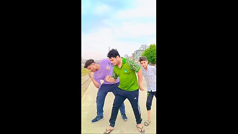 सारी विडियो ख़राब कर दी 🤣