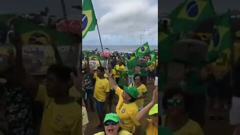 Salvador - BA, 01/05/22, povo na rua em apoio ao presidente Bolsonaro e pauta de liberdades.