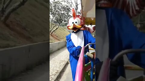 FOFÃO, MICKEY MOUSE, PICA-PAU E HOMEM-ARANHA DANÇANDO NA CARRETA DA ALEGRIA TRIPLO X