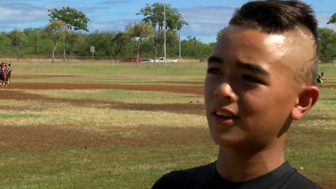 5th Grade QB Receives College Scholarship to Hawaii
