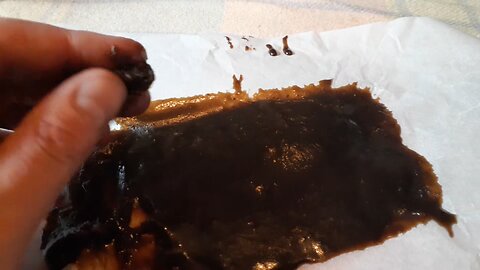 How to make herbal caramel