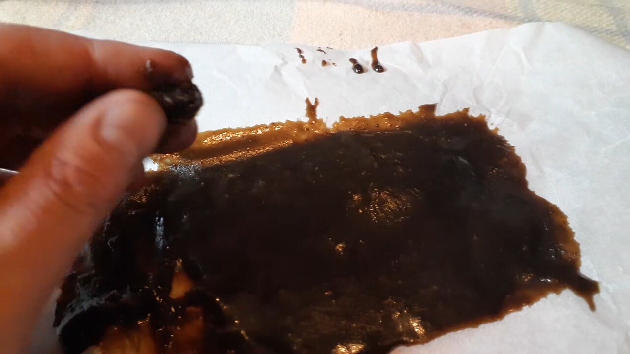How to make herbal caramel
