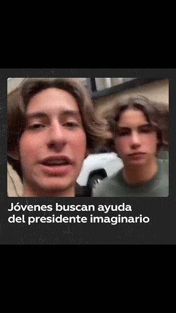 Lluvia, risas y política ficticia: el 'presidente de Polanco' emerge