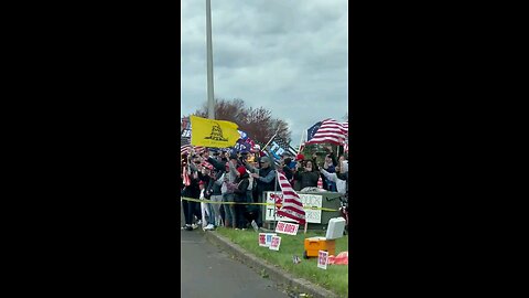 Trump gets a warm welcome in Pennsylvania.