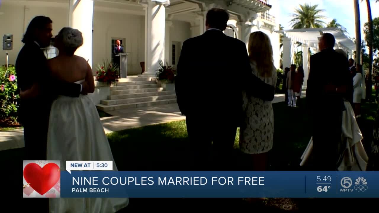 9 couples marry for free on Valentine's Day