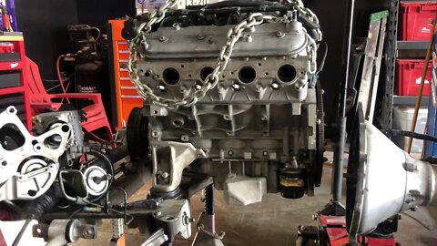 C5 Corvette drivetrain rebuild. engine removal, tear down, and prep for the engine shop.