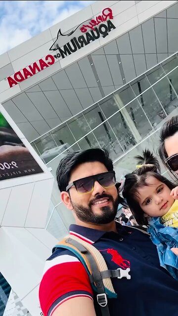 Giggles_With_Samavia