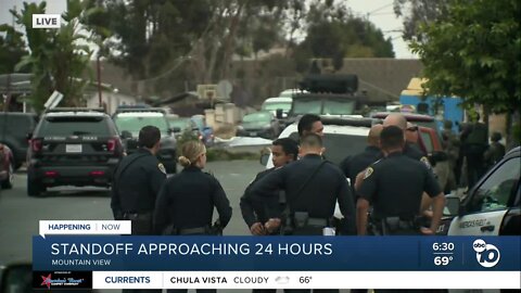 Standoff in Mountain View approaches 24 hours