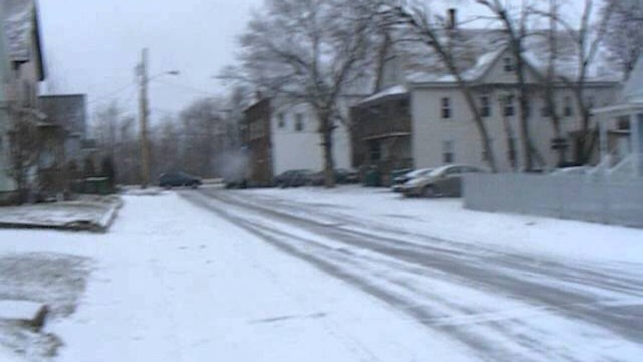 Blizzard of 2013 Nemo 1130AM Fri
