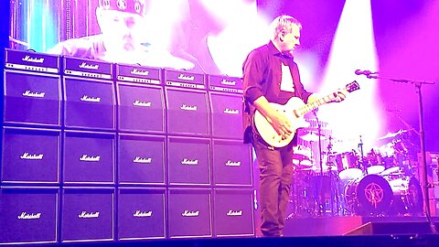 RUSH Tom Sawyer Alex Lifeson Guitar Solo R40 Front Row Neil Peart Geddy Lee