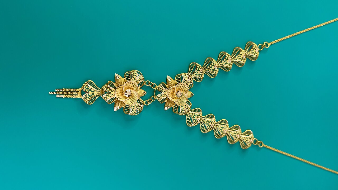 Gold Necklace: The Most Beautiful Design