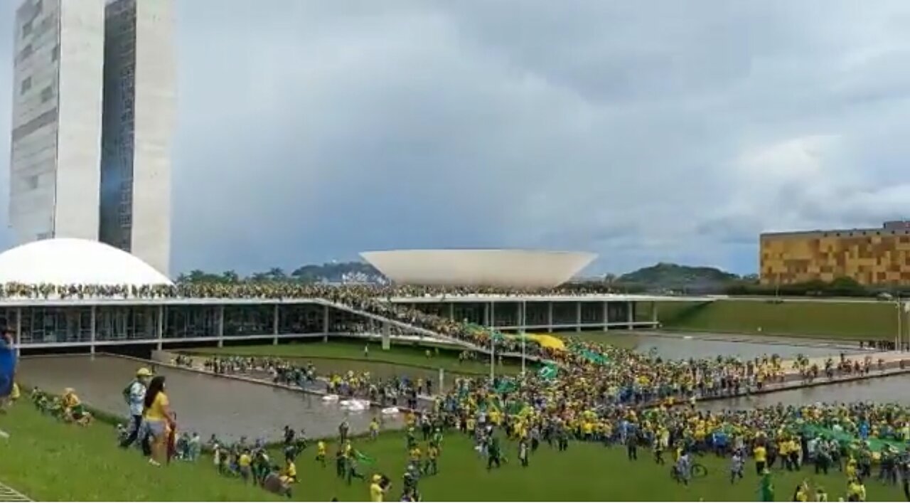 BRAZIL Happening | Massive Protests & Take Over of National Congress, Fed Supreme Court & Palace