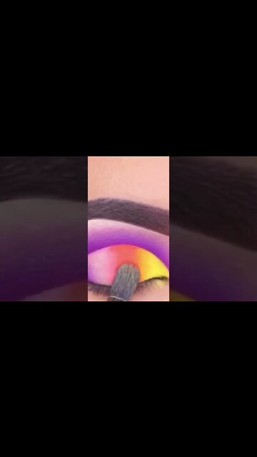 #makeupartist #makeupbeauty #makeuplooks #makeuplover #makeupideas #shorts #eyemakeup #eyeliner