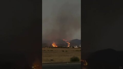 Large Area on Fire in Hemet California - 1500 Homes evacuated