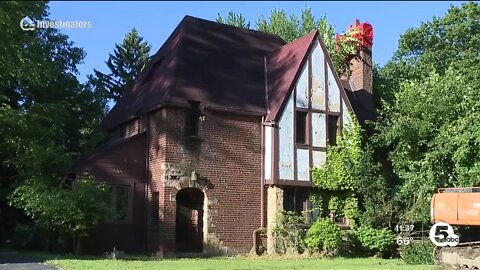 Some East Cleveland leaders question demolition of mayor's home