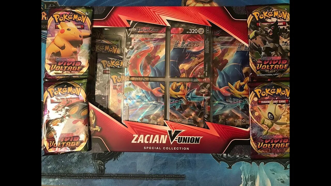 Opening the new Zacian V Union box!