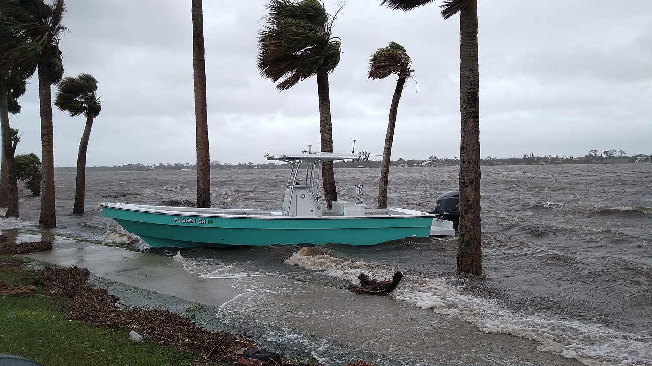 Hurricane Nicole Aftermath, Florida