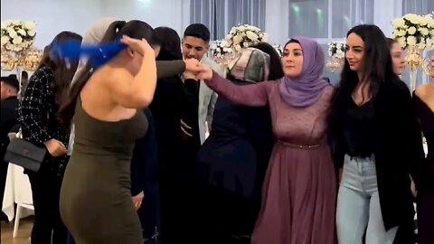 ￼ ￼ ￼ Kurd Wedding Dance - Traditional Kurdish Dance