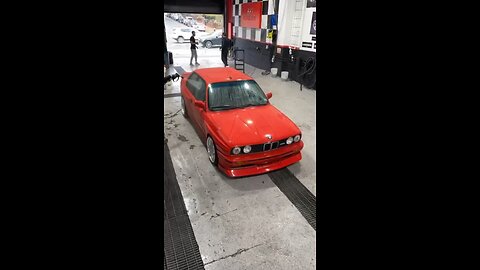 BMW E30 M3 | Maintenance Wash