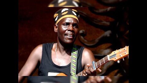 Oliver Mtukudzi Hear me Lord i am feeling low