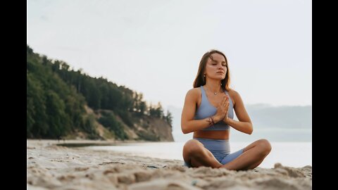 Early Morning On The Beach Meditation👁