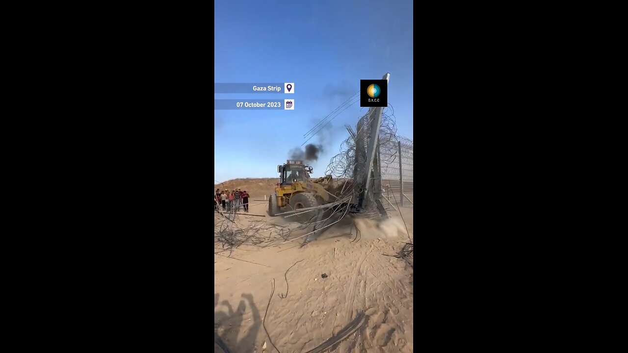 Breaking_ Palestinians breach Israel's separation fence.