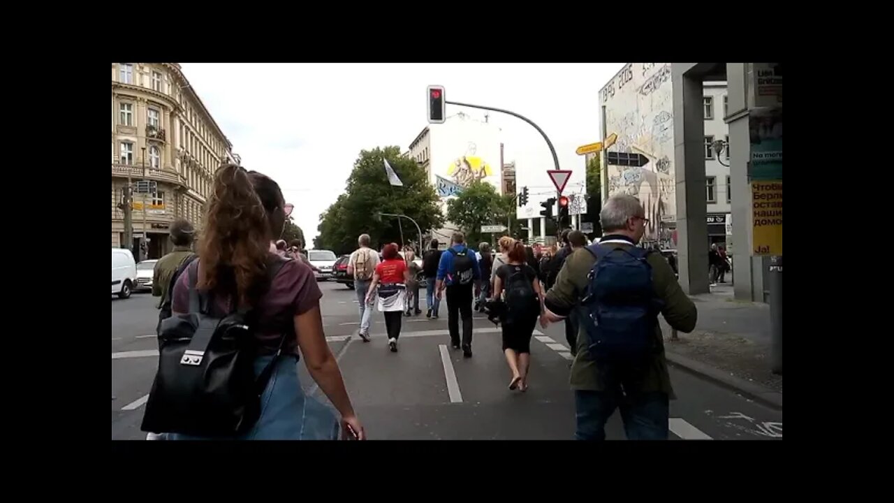 🕊🕊🕊 28.8.2021 Berlin steht auf - Demonstration für Frieden Freiheit Demokratie - #dieBasis Partei