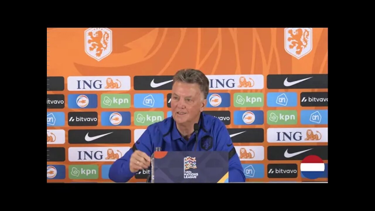 Louis van Gaal over uitspraken Noa Lang en de loftrompet voor Kevin de Bruijne op persconferentie.