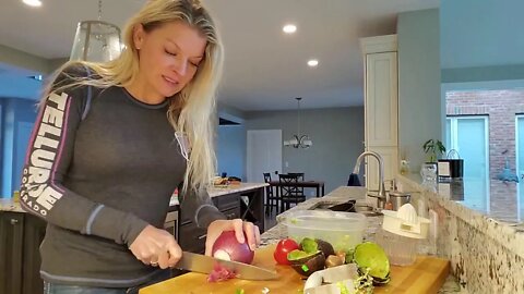 Best Keto Guacamole, Stupid Easy!