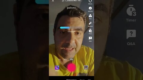 TikTok: effetto testo AI | Spiegato Semplice