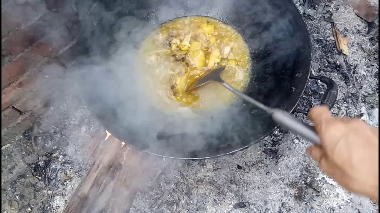 我的厨房抬头就可以看见天，四面通风，风水宝地