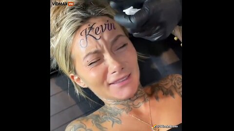 Absolute Genius Got Her Boyfriend's Name Tattooed On Her Forehead