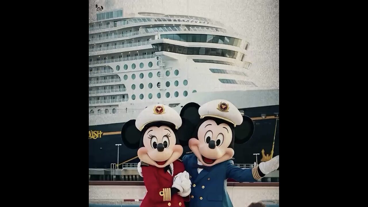 DISNEY CRUISE SHIPS🏝️🐬🌎🛳️🎠MADE STOPS AT EPSTEIN ISLAND🗺️🏖️🤿🚢🚸💫